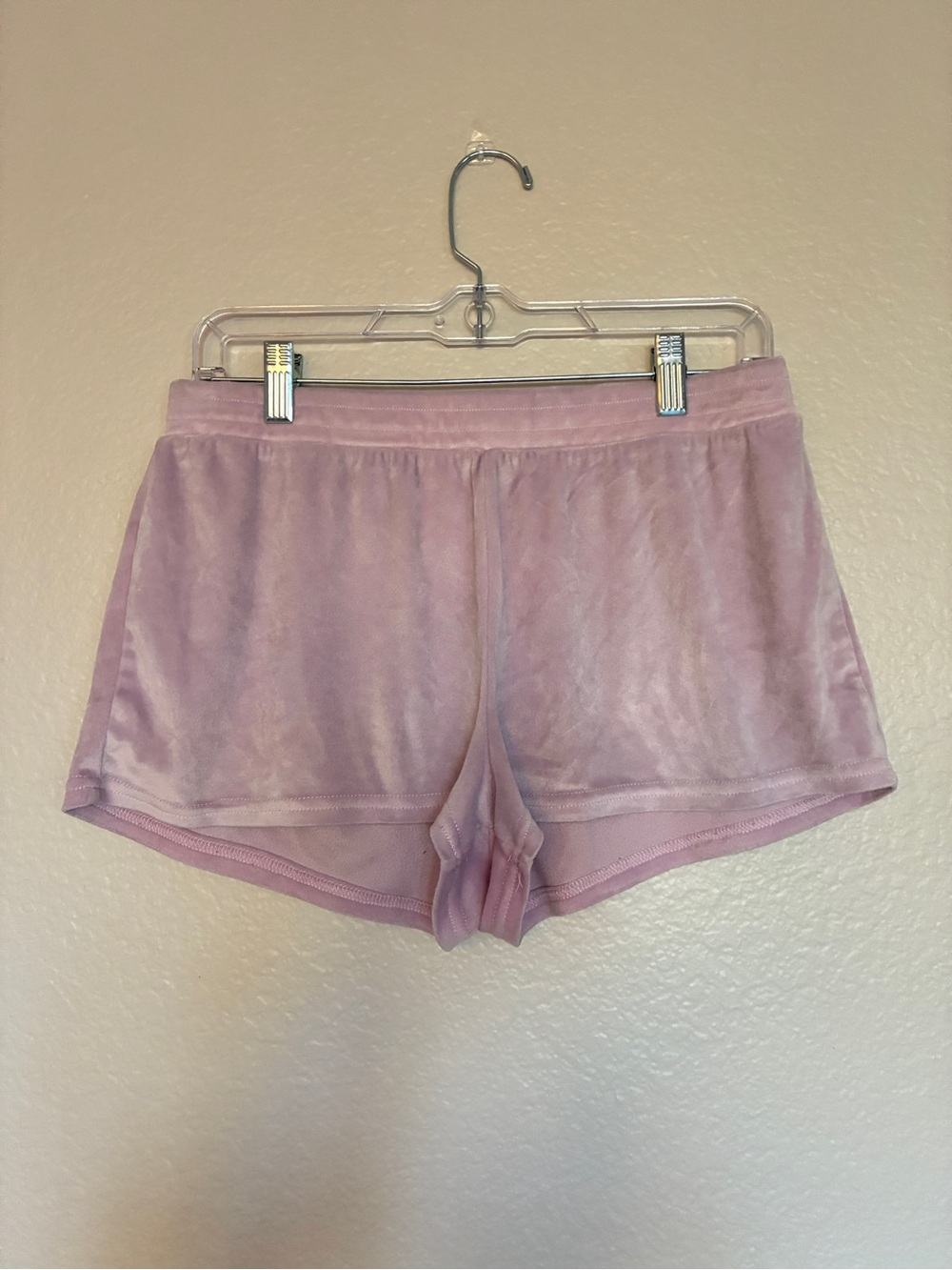 Juicy Couture Purple Mauve Velvet Shorts Women's Medium Rhinestone Y2K Logo